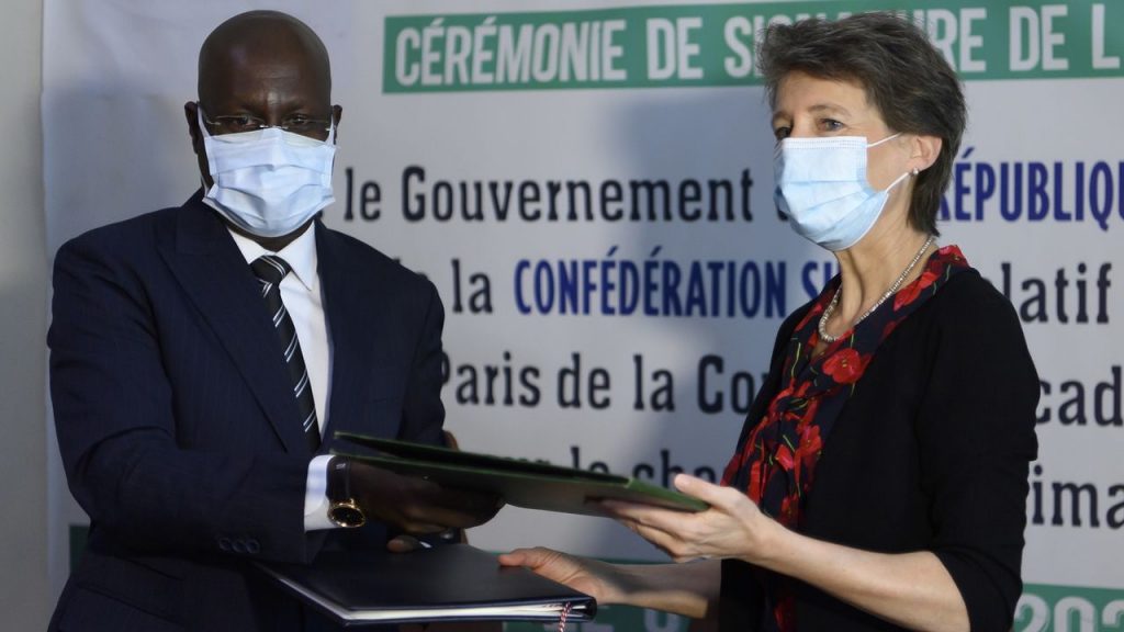 Climat : la Suisse et le Sénégal signent un accord bilatéral
