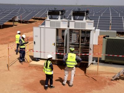 Énergie: les États-Unis subventionnent le secteur de l’énergie au Sénégal